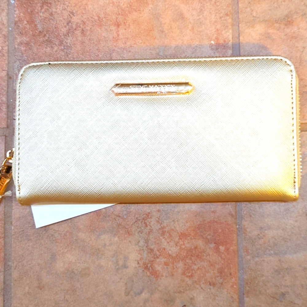 Wallet - Picture 2 of 5